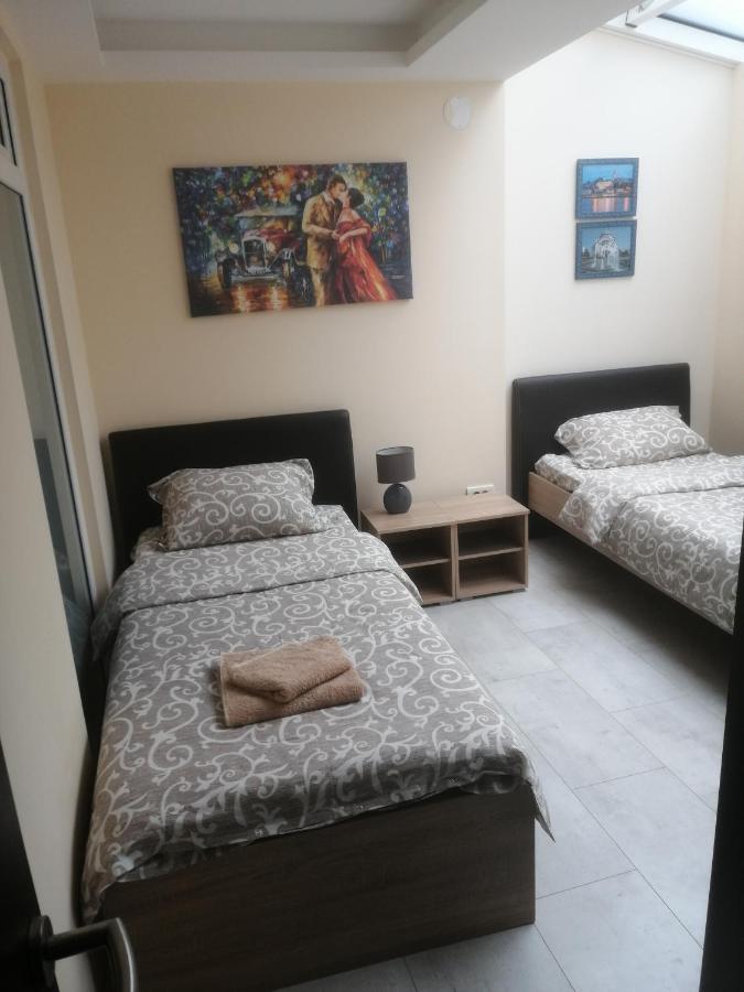 Belgrade Nights Appartement Buitenkant foto
